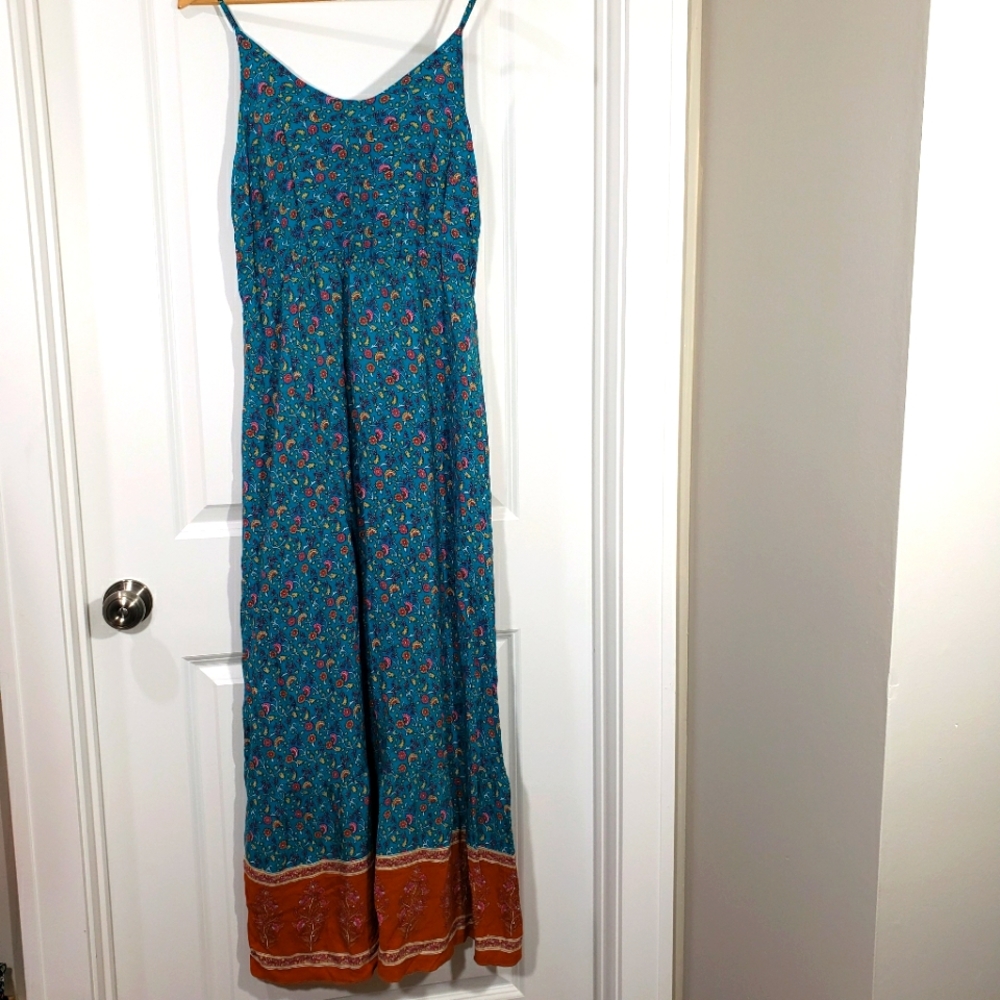 Angashion size XL beautiful long floral dress